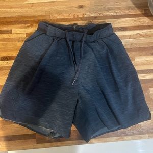 Lululemon Pacer Breaker 5” men’s shorts